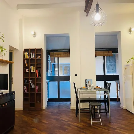 La Boheme Confortevole 아파트 *